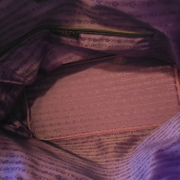 Liberty Of London Iphis D Tote NWOT - Picture 4 of 6